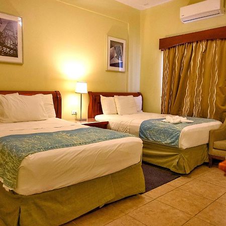 סן איגנאסיו Rolson Hotel מראה חיצוני תמונה