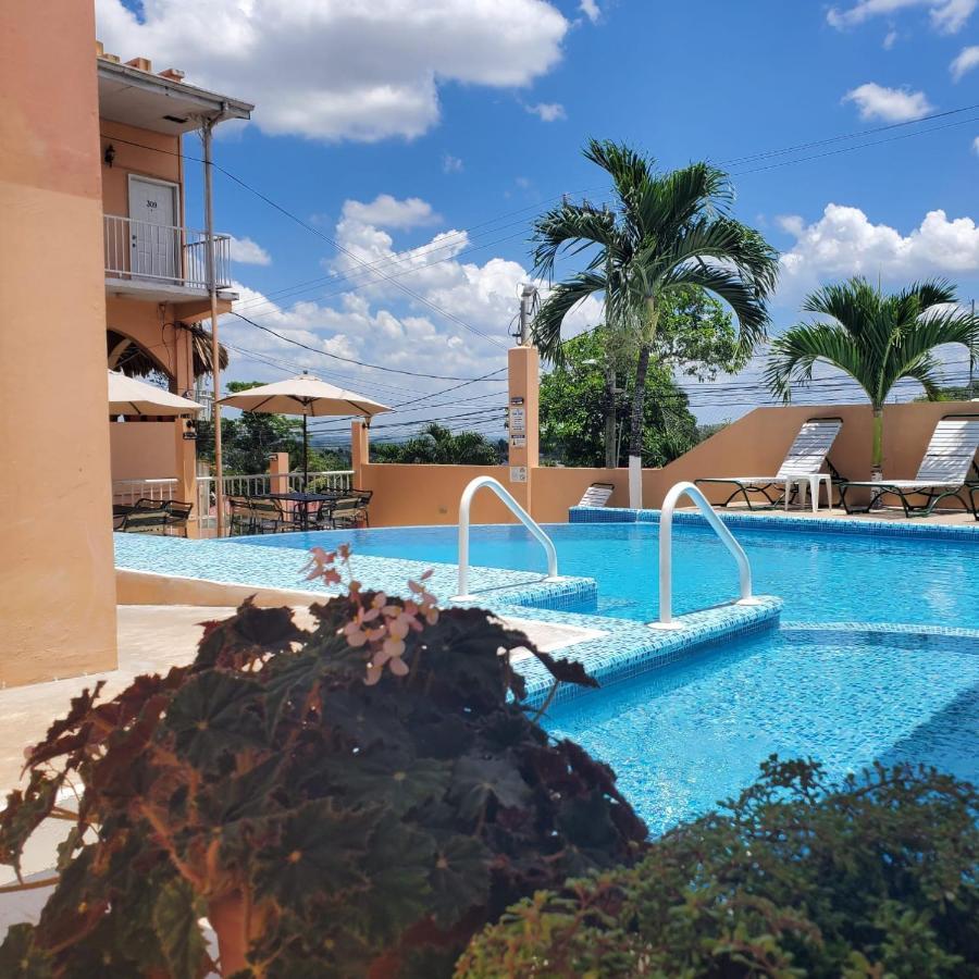 סן איגנאסיו Rolson Hotel מראה חיצוני תמונה
