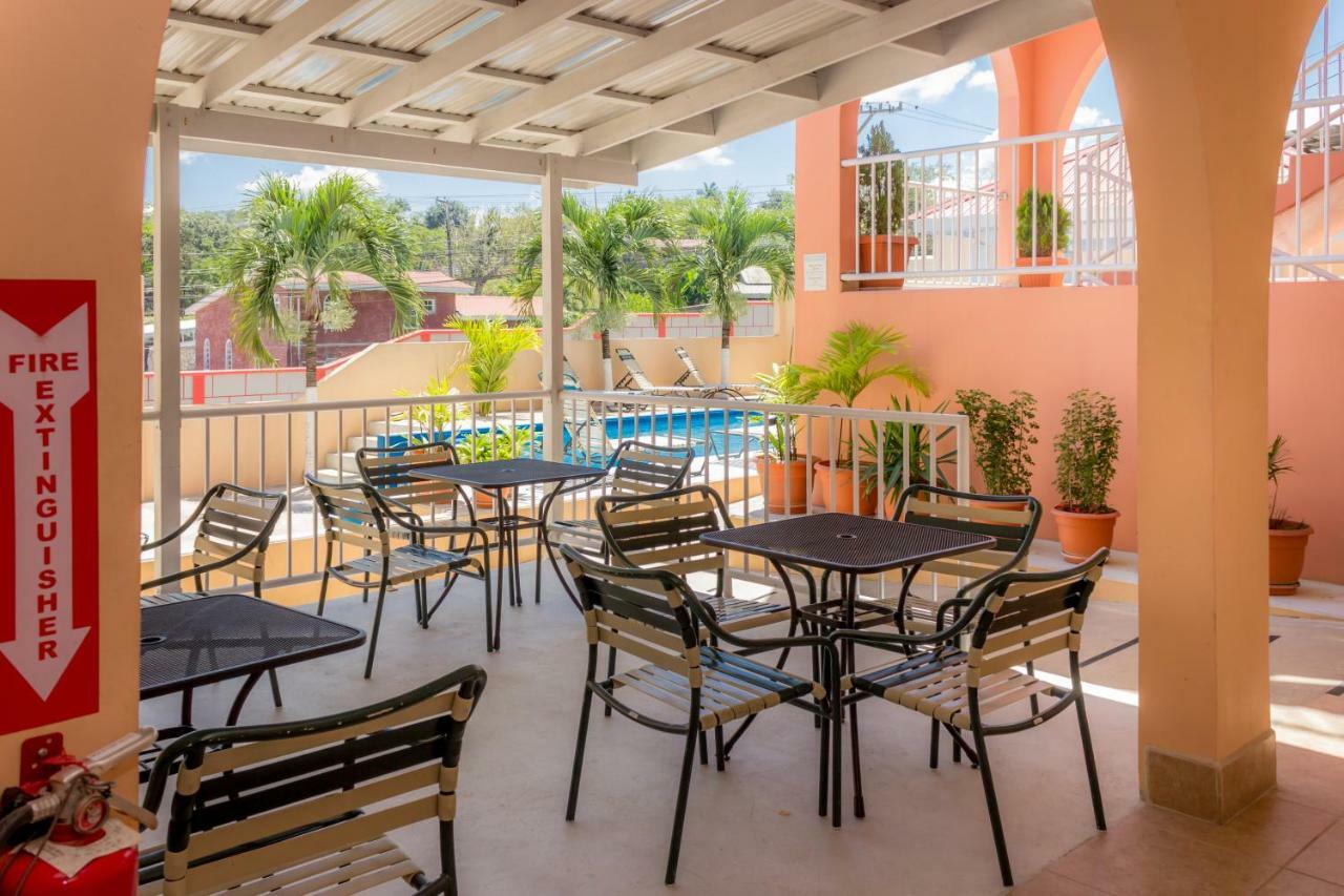 סן איגנאסיו Rolson Hotel מראה חיצוני תמונה