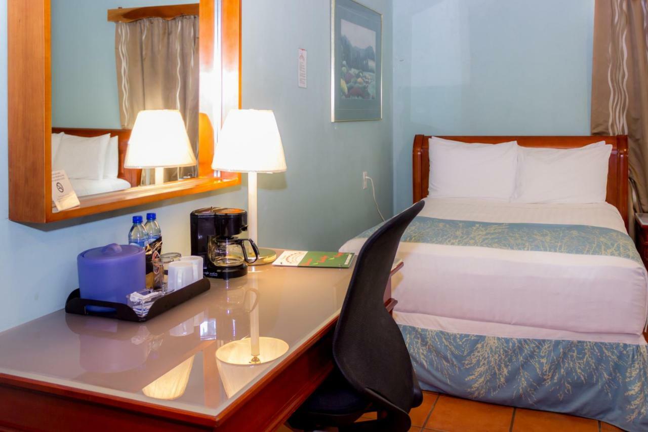 סן איגנאסיו Rolson Hotel מראה חיצוני תמונה