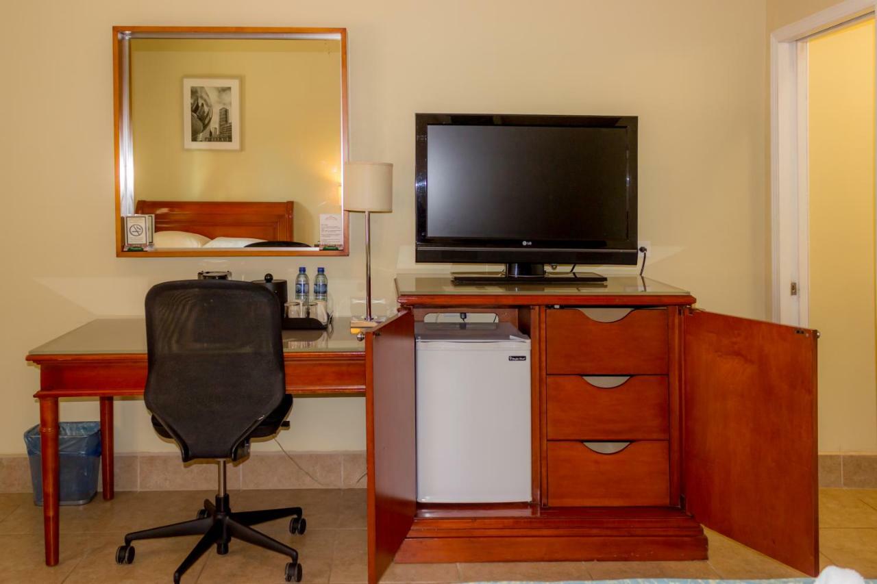 סן איגנאסיו Rolson Hotel מראה חיצוני תמונה